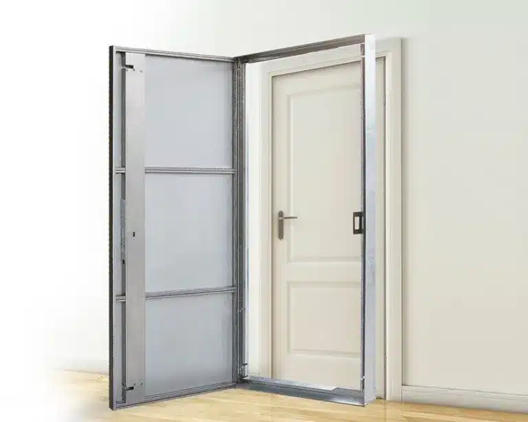 puerta antiokupa tarragona